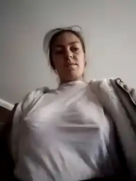 LenaBloomy online show from 2, 10, 2025