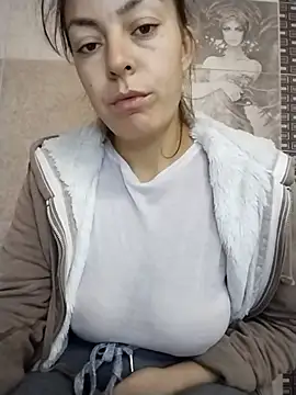 LenaBloomy online show from 9, 11, 2025