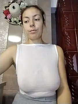 LenaBloomy online show from 4, 10, 2025