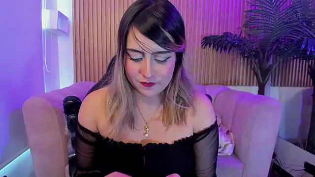 Jenny Wolridge  online show from 8, 10, 2025