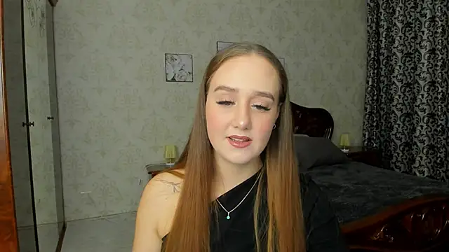 SabrinaCandi online show from 8, 11, 2025