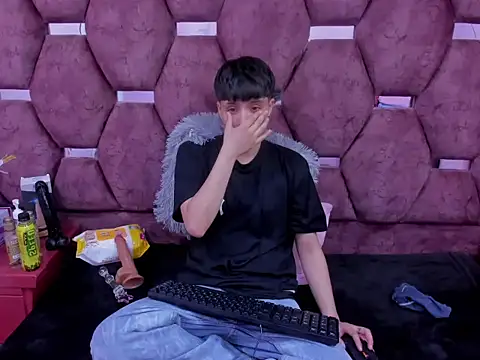 Bruno Cruzz online show from 14, 11, 2025