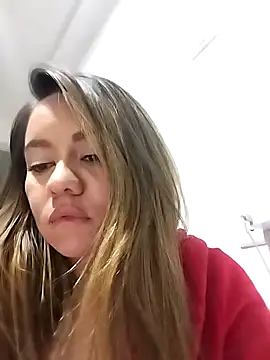 Sky Junne online show from 14, 2, 2026