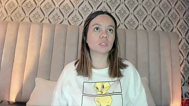 Sky Junne online show from 20, 3, 2026