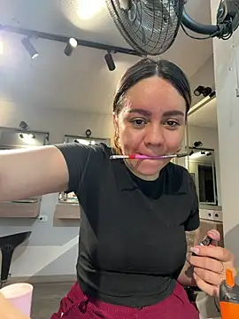 Sky Junne online show from 27, 2, 2026