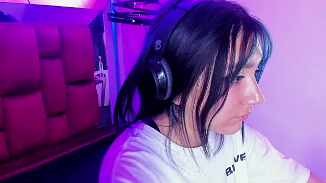 sophiievv online show from 30, 4, 2026