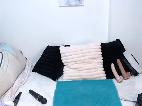 Zaira sweet online show from 24, 9, 2025