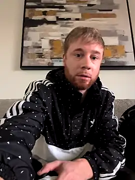 Snapshot of Chffbhf chatting on 25, 10, 2025 Chffbhf online show from 25, 10, 2025