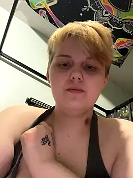 Lexxxii515 online show from 2, 11, 2025