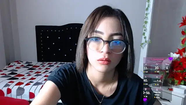 Coraline Playful online show from 15, 9, 2025