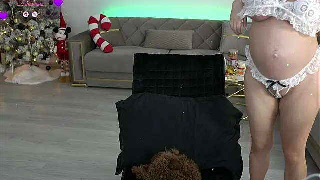 Ellyxxxelly online show from 5, 12, 2025