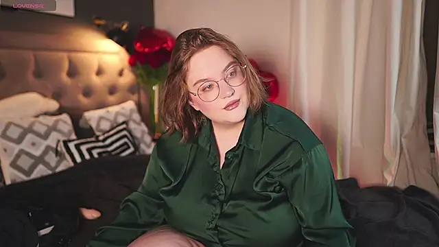 Alissa S online show from 16, 2, 2025