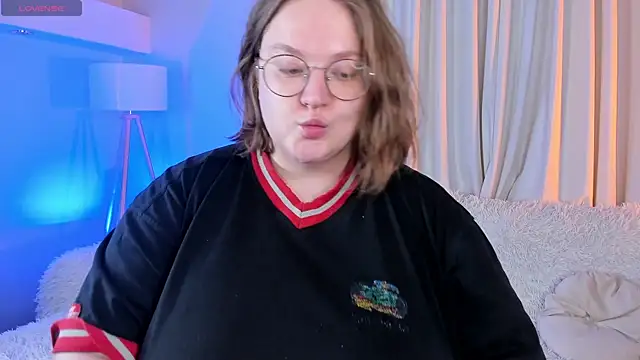 Alissa S online show from 8, 11, 2025