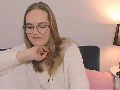 AliceCrazy69 online show from 16, 1, 2026