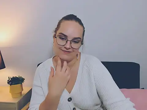 AliceCrazy69 online show from 13, 10, 2025