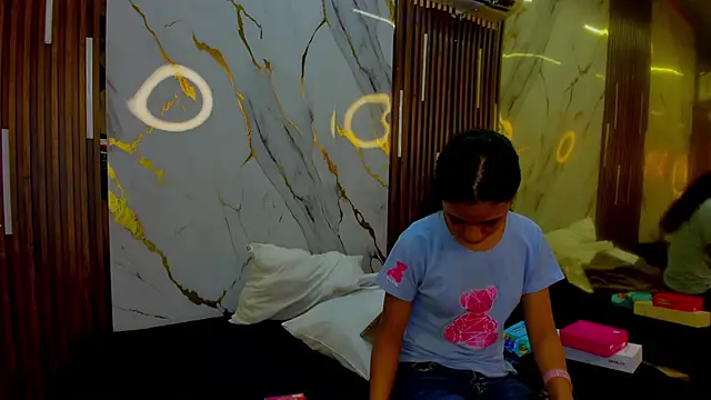 VictoriaDuart online show from 19, 10, 2025