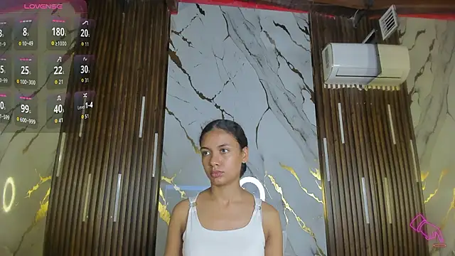 VictoriaDuart online show from 11, 3, 2026