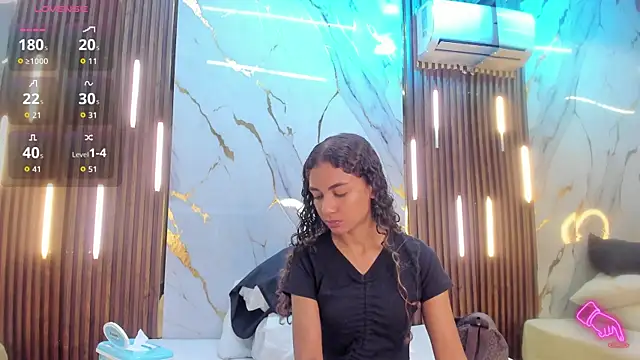 VictoriaDuart online show from 16, 4, 2026