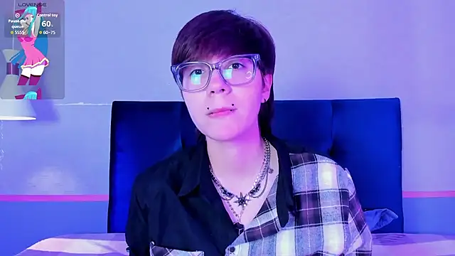 Tsuki Maru online show from 5, 2, 2026