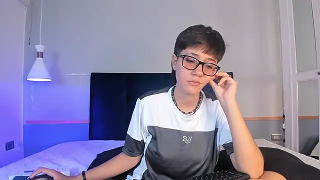 Tsuki Maru online show from 16, 11, 2025