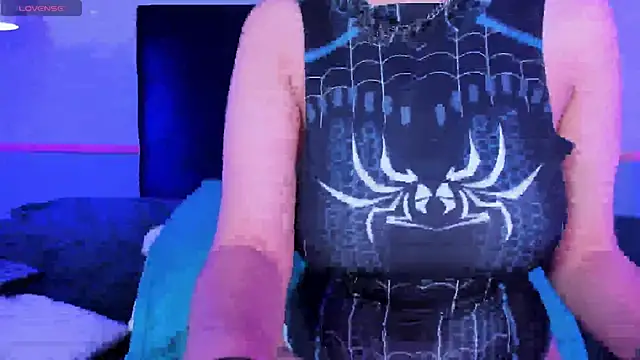 Tsuki Maru online show from 12, 2, 2026