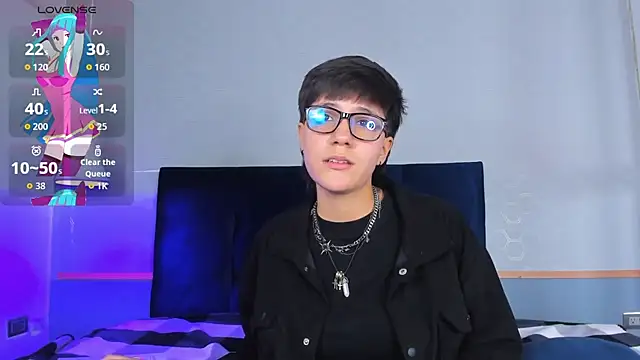 Tsuki Maru online show from 15, 12, 2025