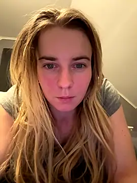 ellieen online show from 13, 11, 2025