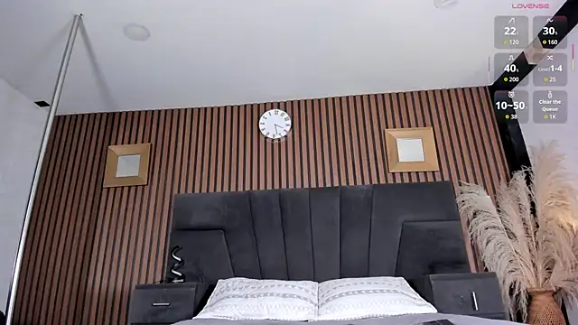 Snapshot of BritanyBrown_ chatting on 4, 7, 2026 BritanyBrown online show from 4, 7, 2026