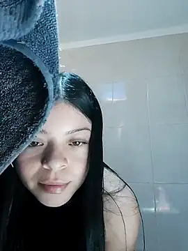 LunaJacobs online show from 9, 10, 2025