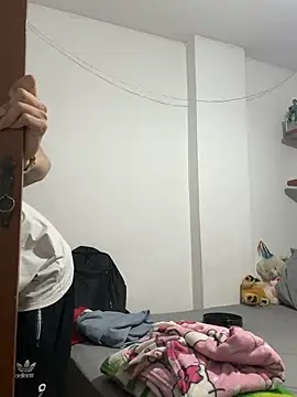 Snapshot of Luck__090 chatting on 23, 9, 2025 Luck 090 online show from 23, 9, 2025