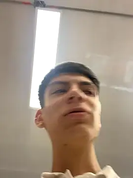 Snapshot of Luck__090 chatting on 10, 9, 2025 Luck 090 online show from 10, 9, 2025