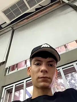 Snapshot of Luck__090 chatting on 9, 10, 2025 Luck 090 online show from 9, 10, 2025