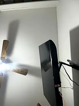 Snapshot of Luck__090 chatting on 8, 10, 2025 Luck 090 online show from 8, 10, 2025