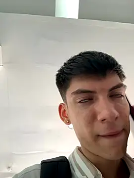 Snapshot of Luck__090 chatting on 24, 9, 2025 Luck 090 online show from 24, 9, 2025