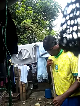 Snapshot of MackMacKenzie chatting on 15, 1, 2026 MackMacKenzie online show from 15, 1, 2026