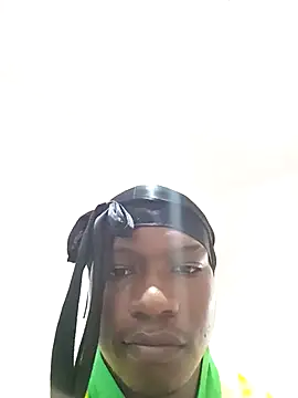 Snapshot of MackMacKenzie chatting on 11, 9, 2025 MackMacKenzie online show from 11, 9, 2025