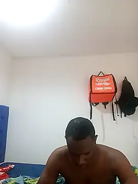 Snapshot of MackMacKenzie chatting on 17, 9, 2025 MackMacKenzie online show from 17, 9, 2025