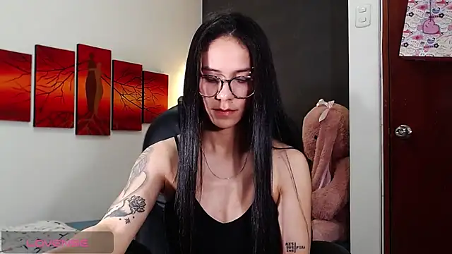 Ashley olivares online show from 27, 10, 2025