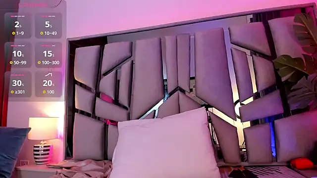 Snapshot of _valeria_saenz_ chatting on 15, 11, 2025 valeria saenz online show from 15, 11, 2025