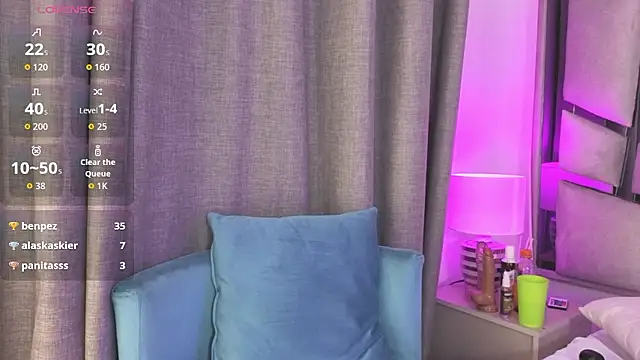 Snapshot of _valeria_saenz_ chatting on 14, 1, 2026 valeria saenz online show from 14, 1, 2026