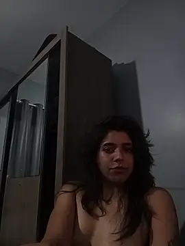 Maricamposs online show from 14, 11, 2025