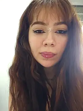 Snapshot of ingridequinti chatting on 7, 5, 2026 ingridequinti online show from 7, 5, 2026
