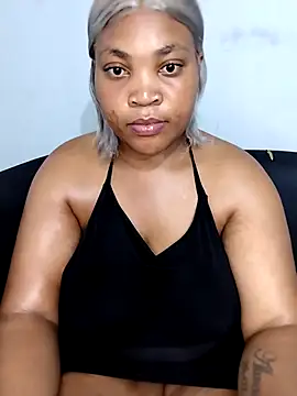 BeverlyQueen14 online show from 7, 1, 2026