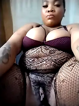 BeverlyQueen14 online show from 18, 12, 2025