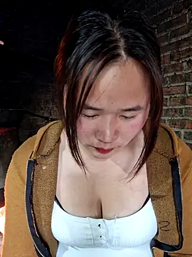 ALIENHR38 online show from 6, 3, 2026