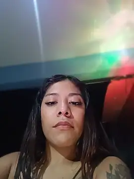 Snapshot of mamasitapetite chatting on 2, 4, 2026 mamasitapetite online show from 2, 4, 2026