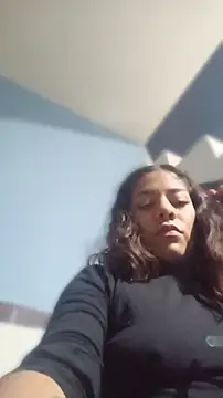 Snapshot of mamasitapetite chatting on 7, 4, 2026 mamasitapetite online show from 7, 4, 2026