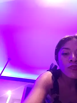 Snapshot of mamasitapetite chatting on 3, 11, 2025 mamasitapetite online show from 3, 11, 2025