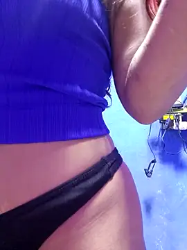 Snapshot of mamasitapetite chatting on 16, 10, 2025 mamasitapetite online show from 16, 10, 2025