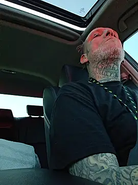 Snapshot of MRTATTWO chatting on 7, 1, 2026 MRTATTWO online show from 7, 1, 2026